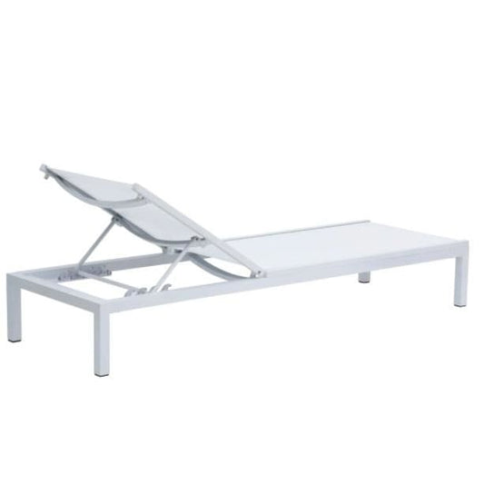 Duramax Niki Lounger White 68073